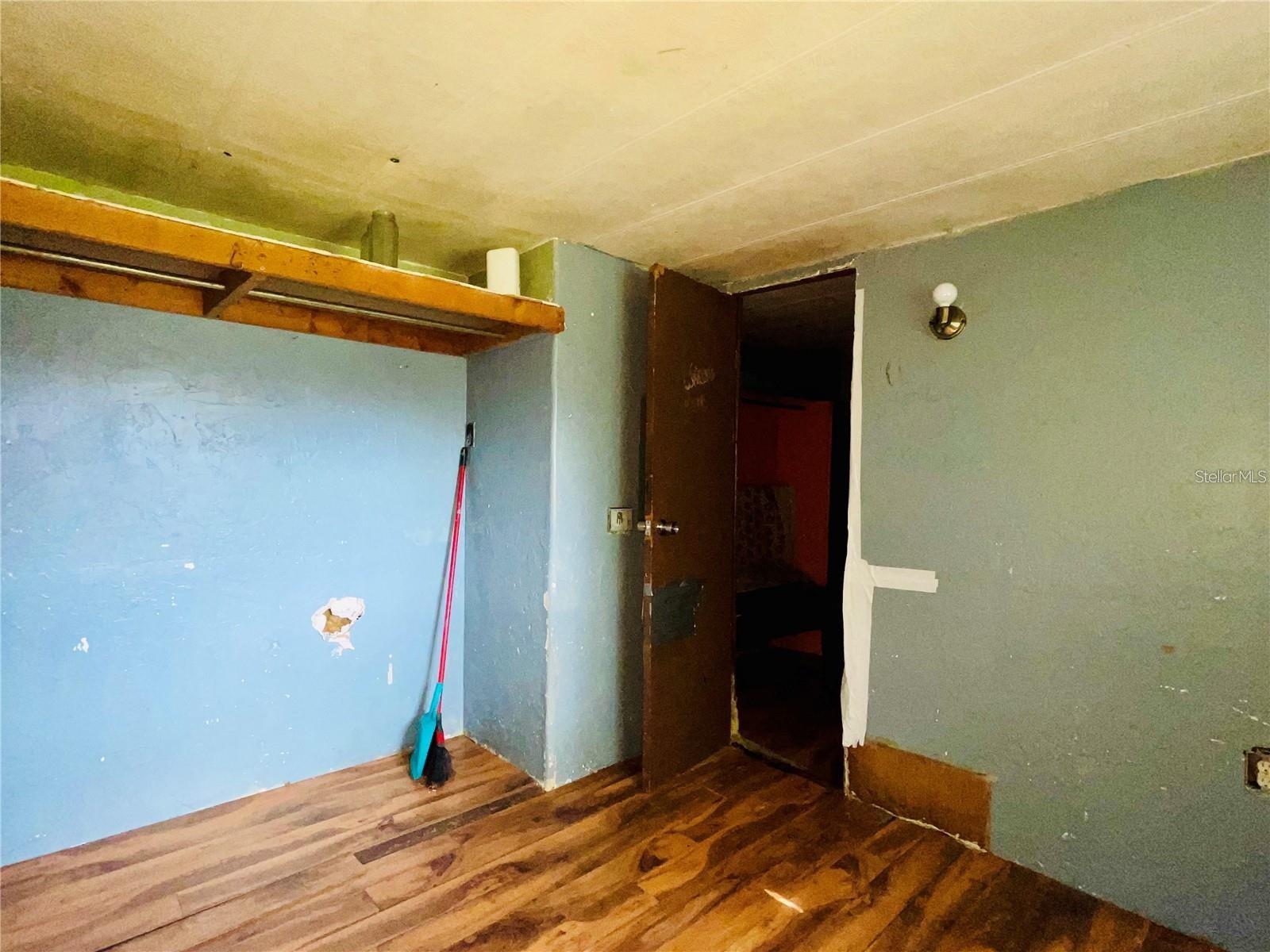 Image 11 of 15 For 2821 Bates Avenue