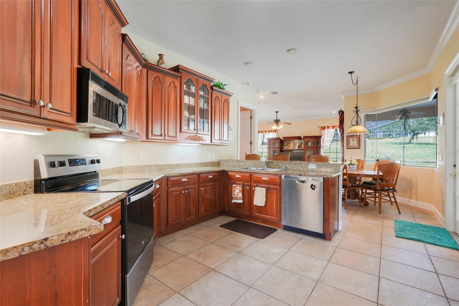 Image 15 of 47 For 531 Brookwood Court