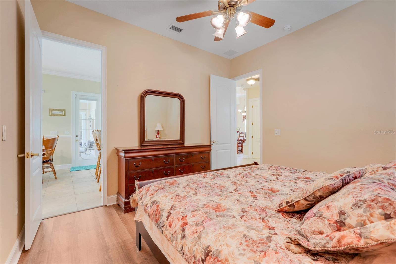 Image 24 of 47 For 531 Brookwood Court