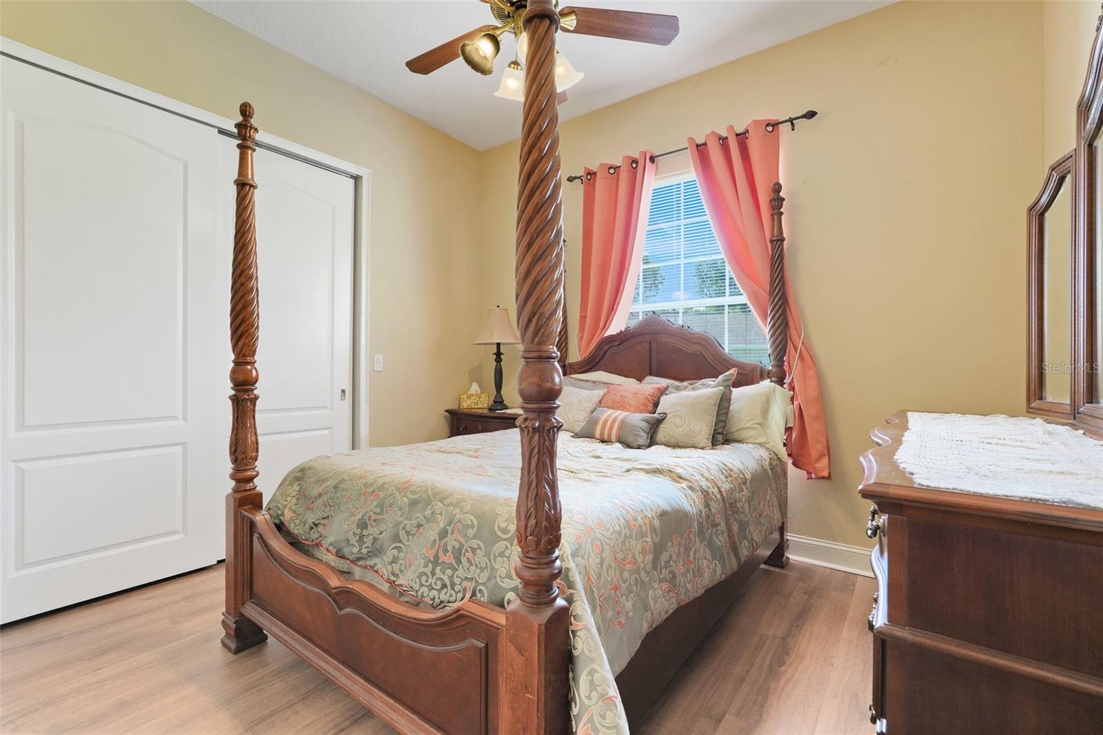 Image 26 of 47 For 531 Brookwood Court