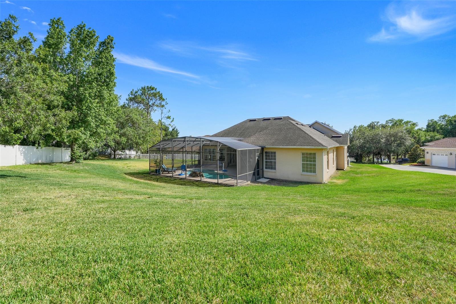Image 39 of 47 For 531 Brookwood Court