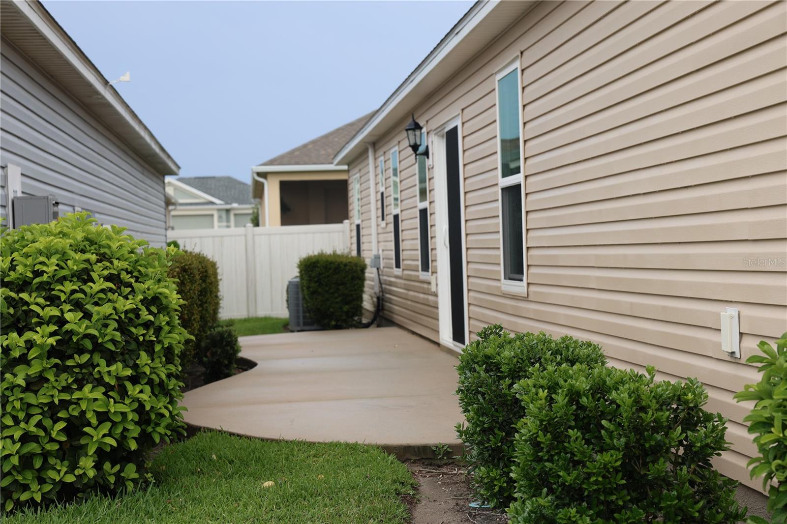 Image 15 of 15 For 6055 Allen Avenue