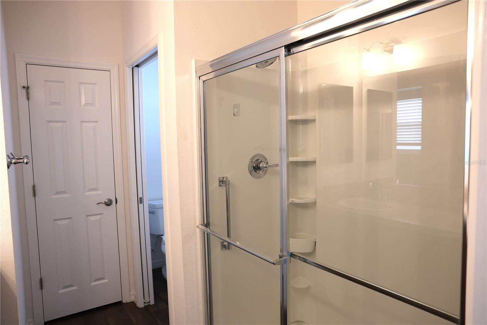 Image 6 of 15 For 6055 Allen Avenue