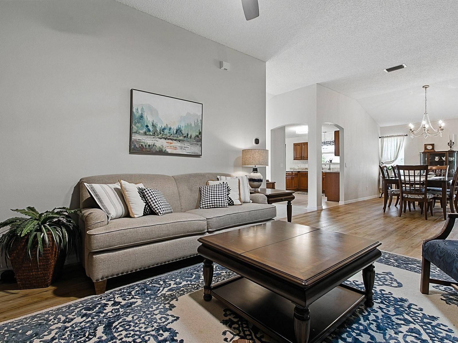 Image 12 of 80 For 1202 Camero Drive