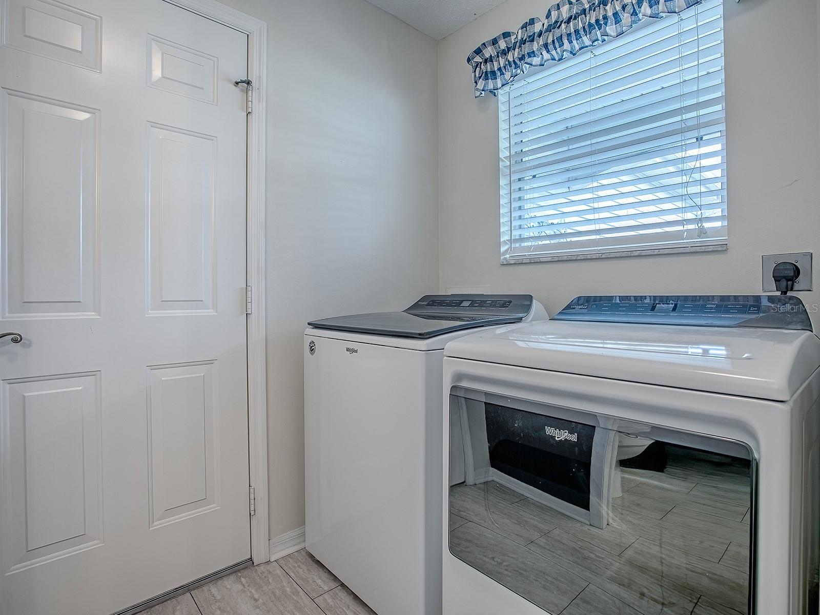 Image 42 of 80 For 1202 Camero Drive