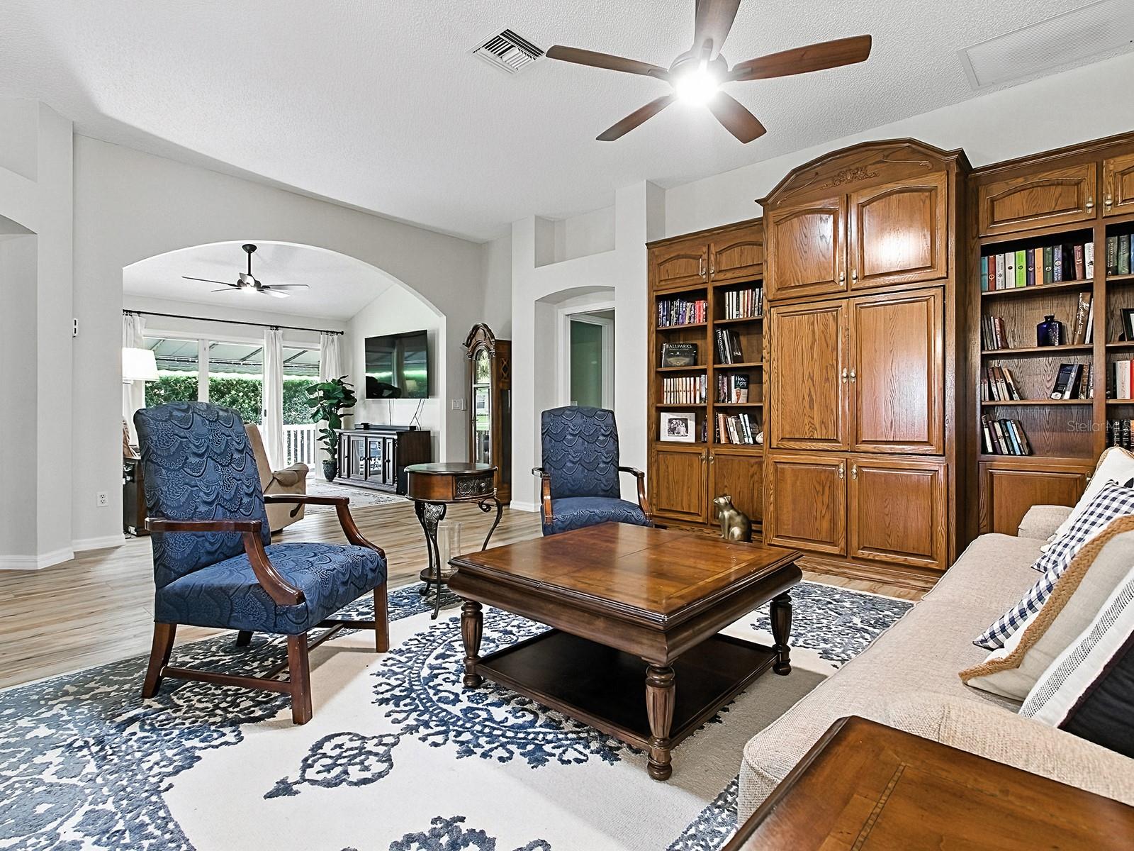 Image 9 of 80 For 1202 Camero Drive