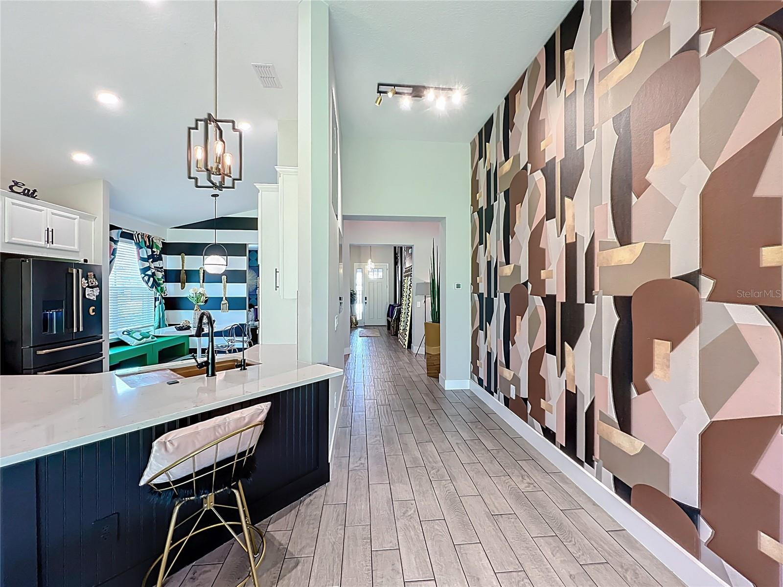 Image 13 of 36 For 991 Lakeside Estates Drive