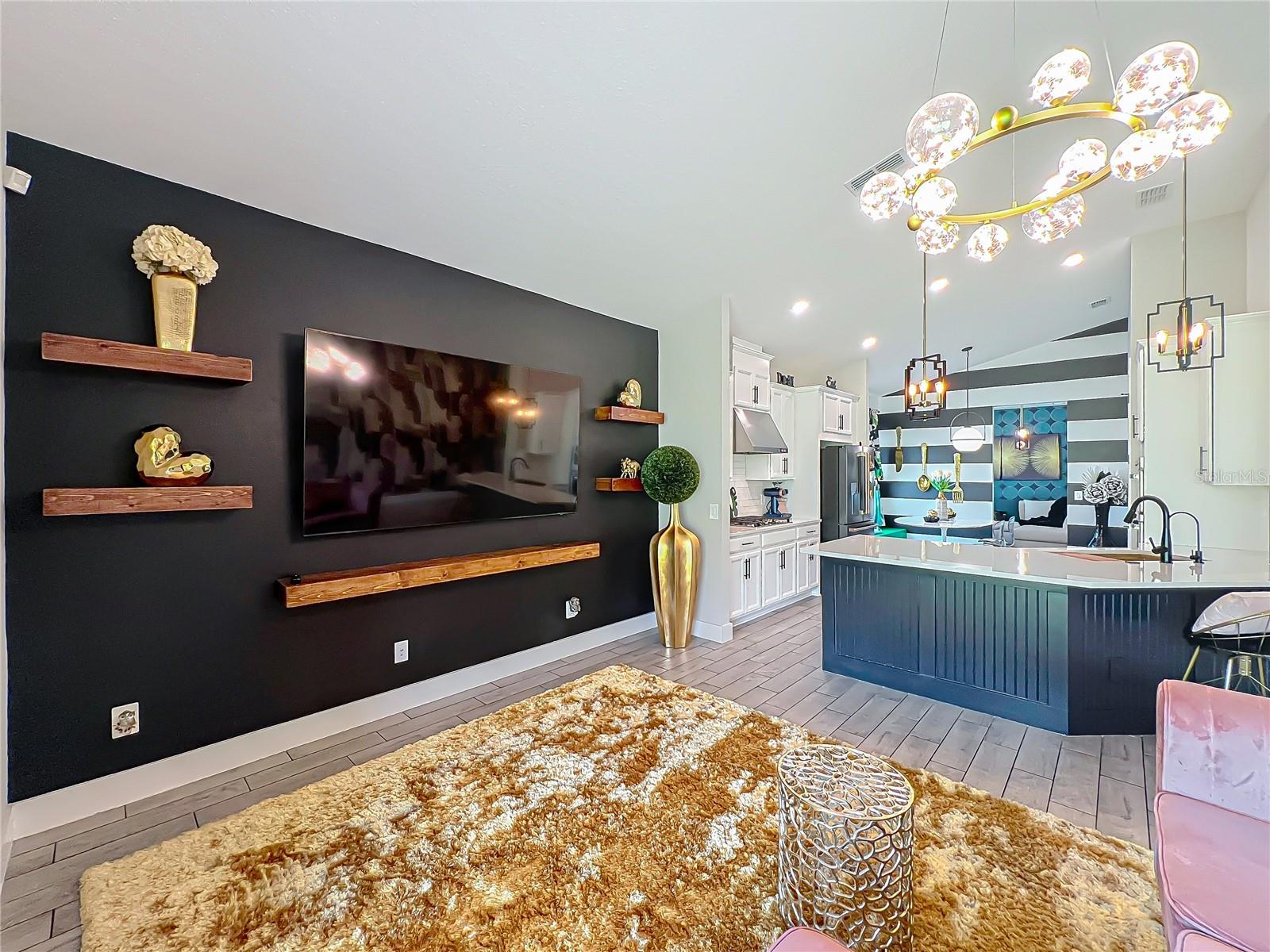 Image 18 of 36 For 991 Lakeside Estates Drive