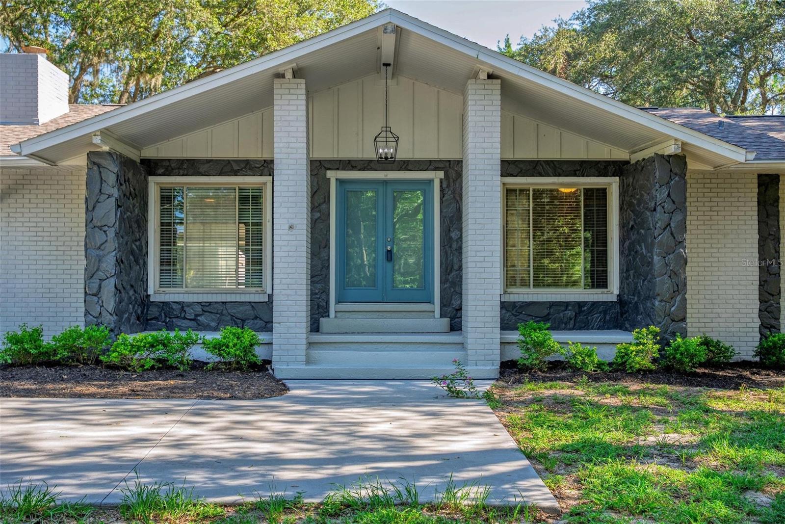 Image 10 of 71 For 4429 Lake Griffin Road