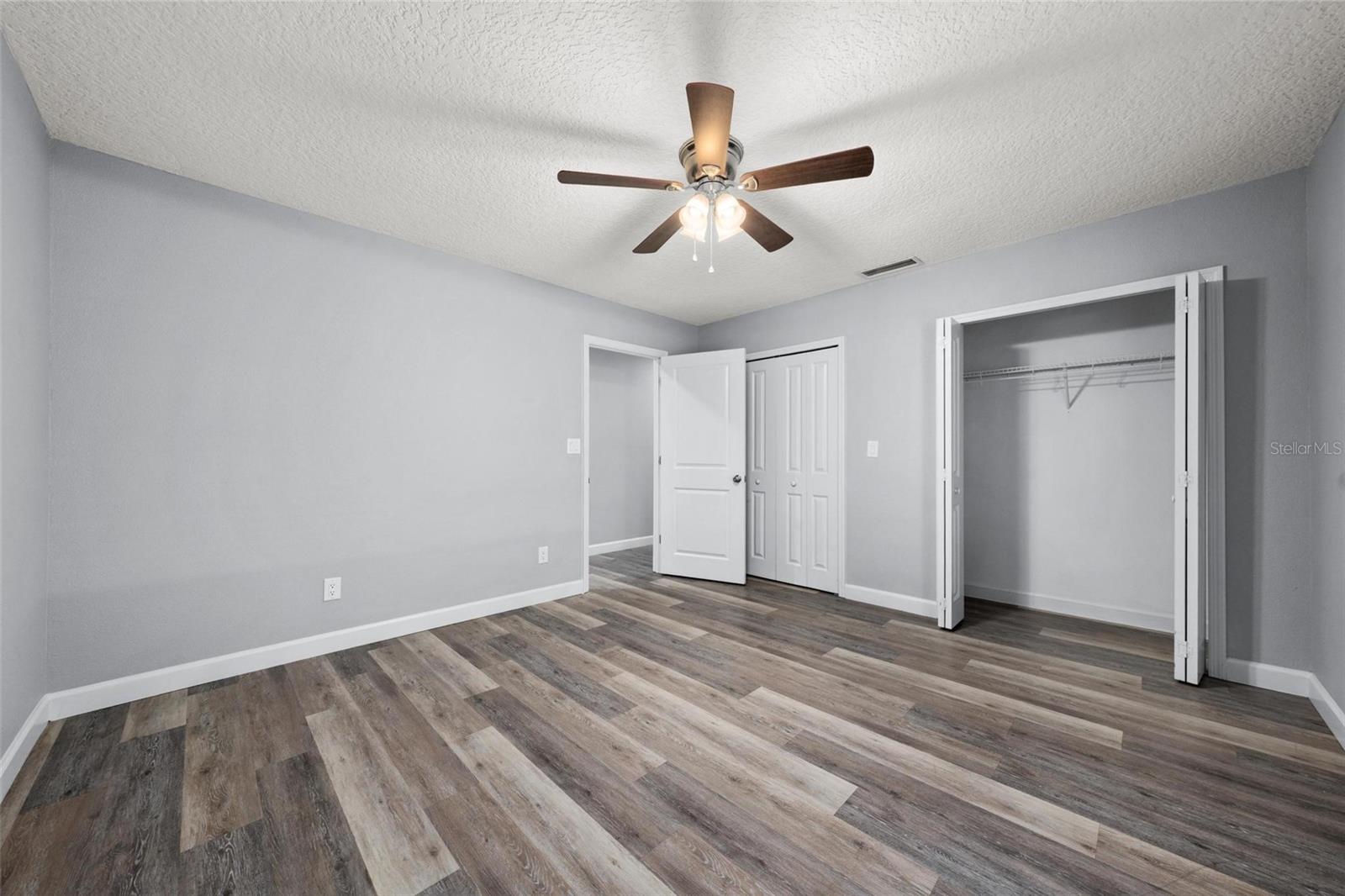 Image 62 of 71 For 4429 Lake Griffin Road