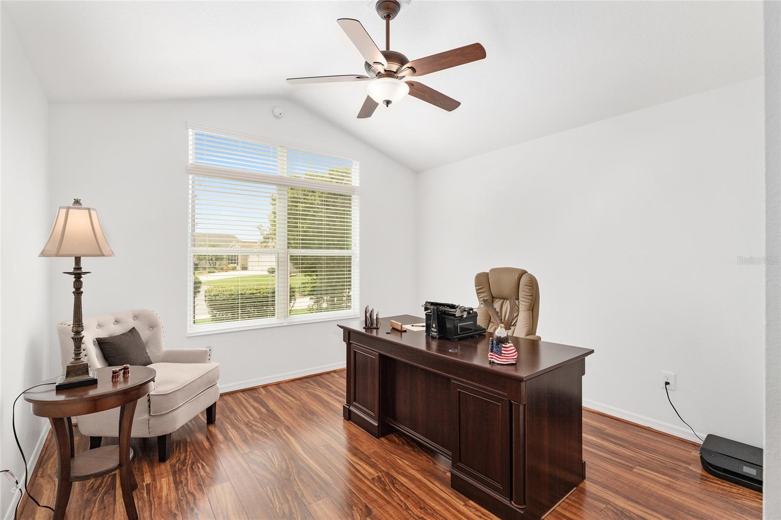 Image 28 of 47 For 506 Deauville Court