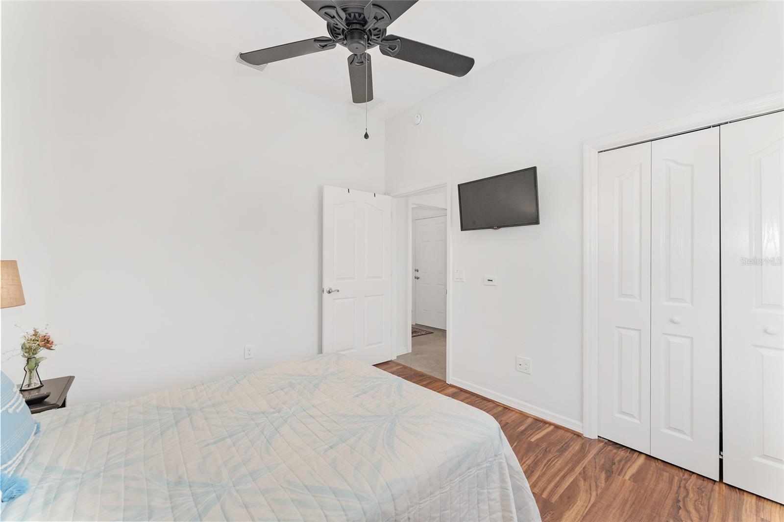 Image 31 of 47 For 506 Deauville Court