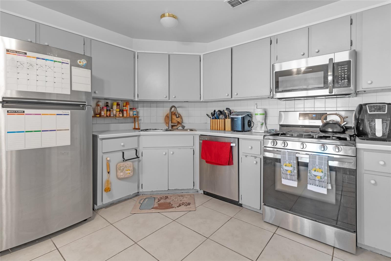 Image 3 of 41 For 7715 Indian Ridge Trail N