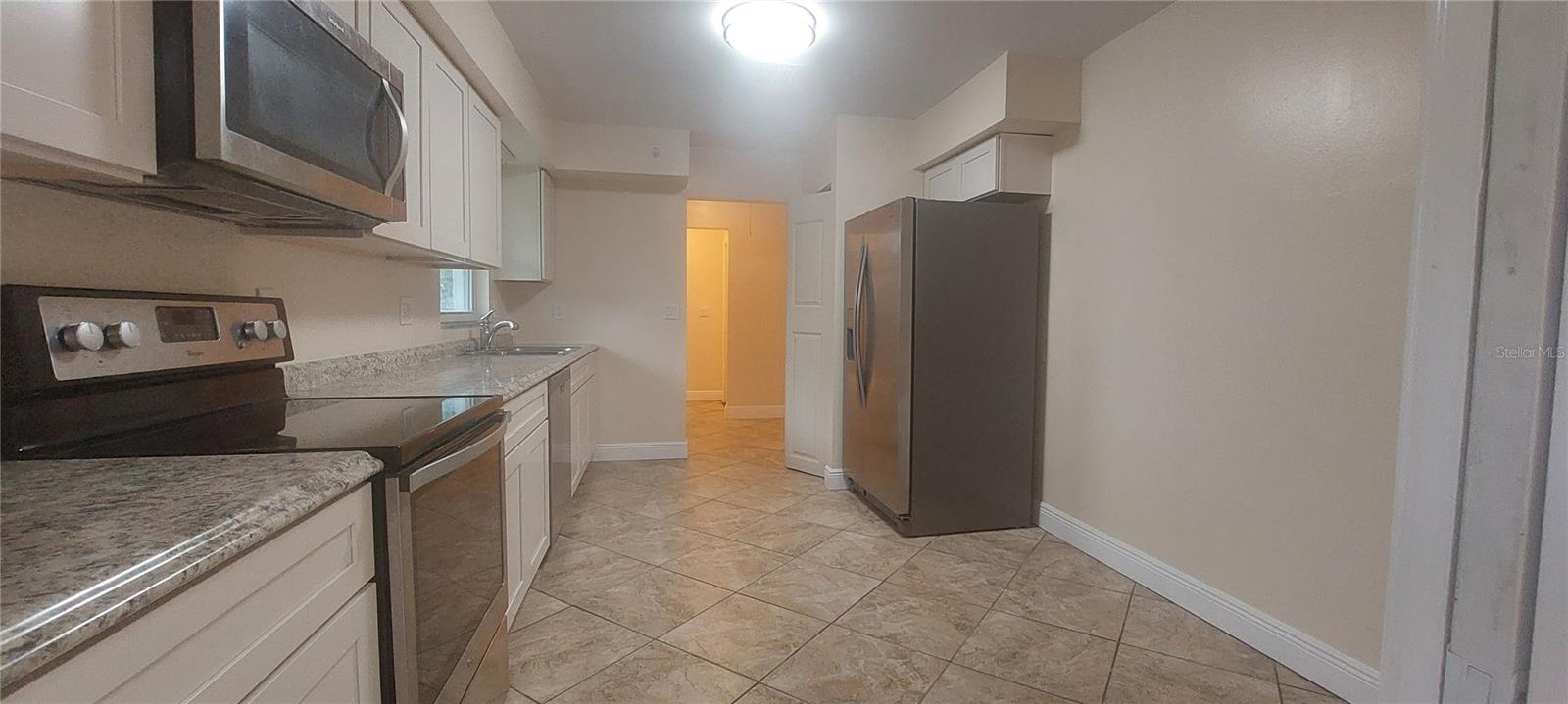 Image 5 of 14 For 11345 Circle Way