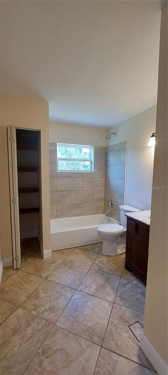 Image 8 of 14 For 11345 Circle Way