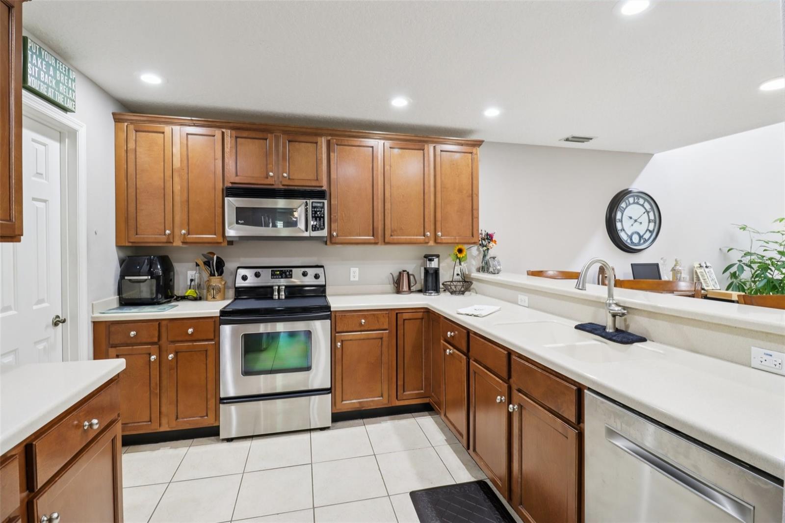 Image 12 of 42 For 2212 Cypress Cove Drive H5