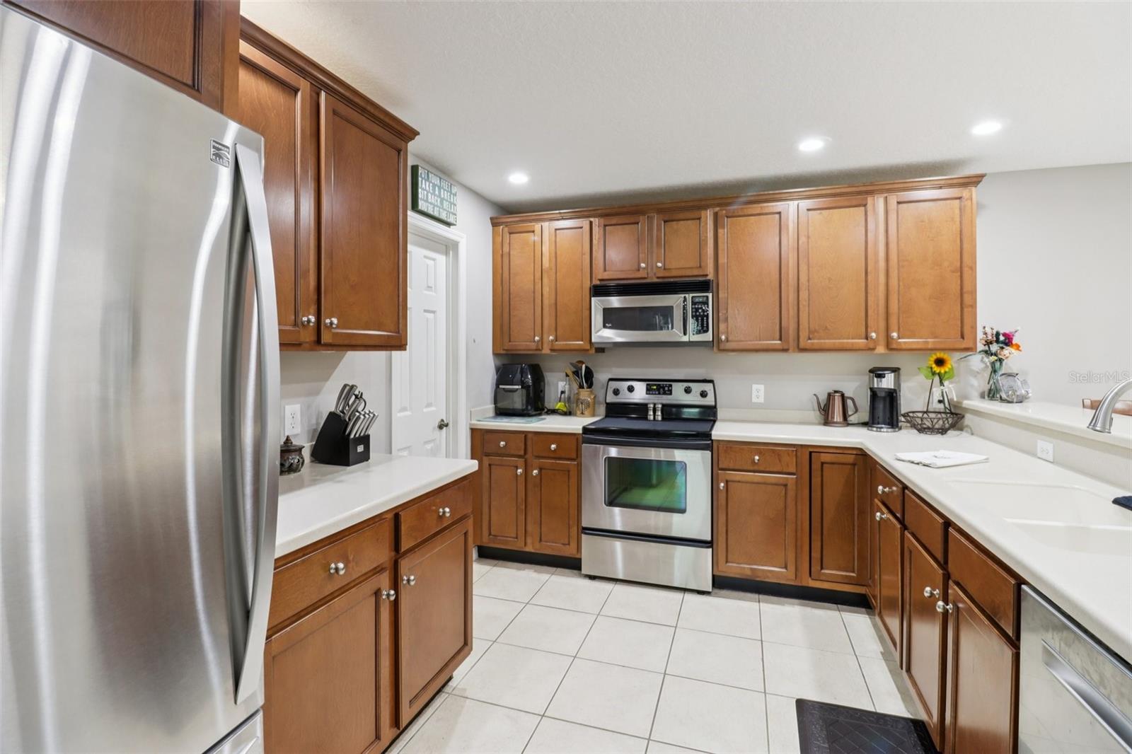 Image 13 of 42 For 2212 Cypress Cove Drive H5