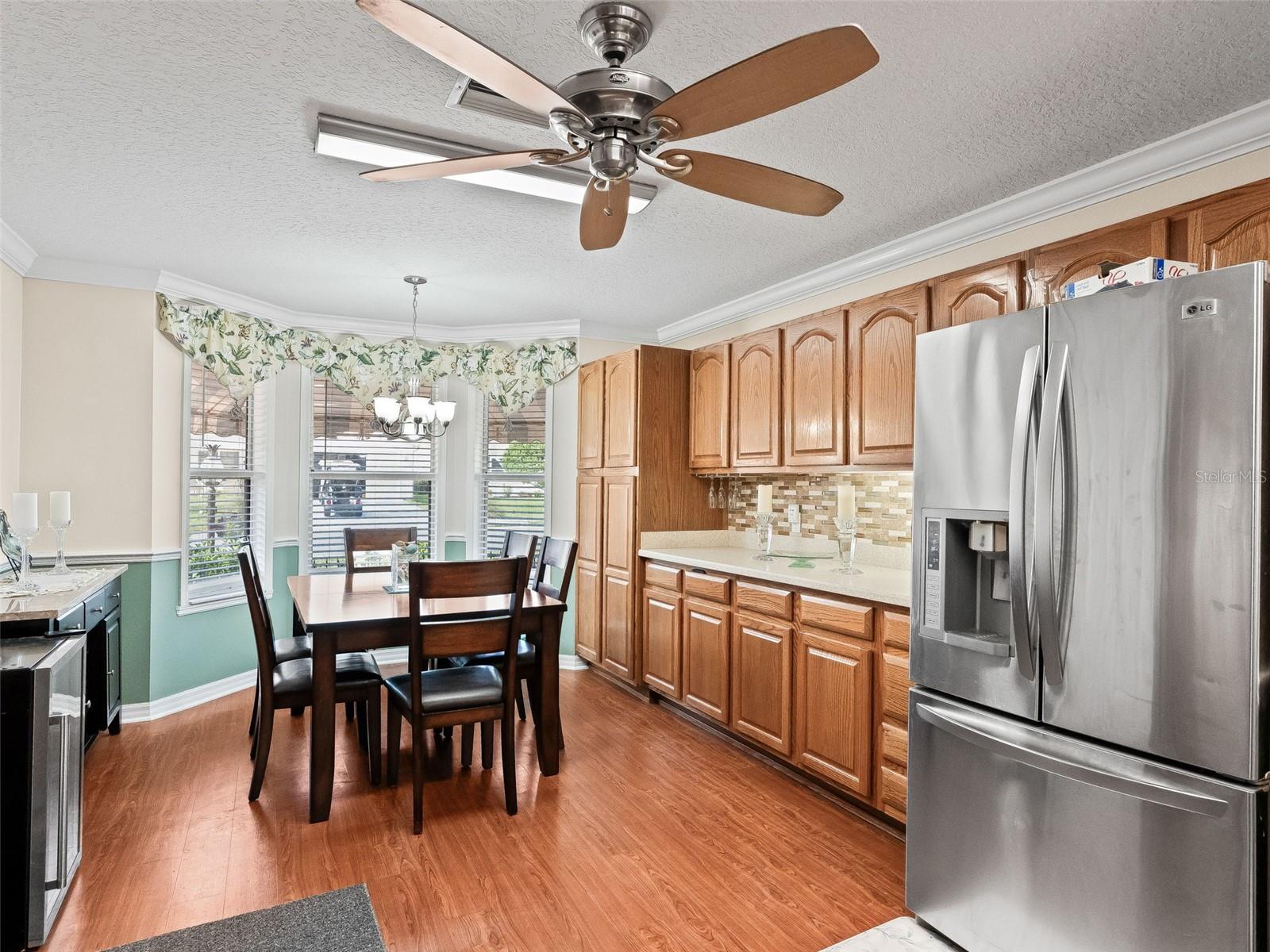 Image 16 of 43 For 505 Carrera Drive