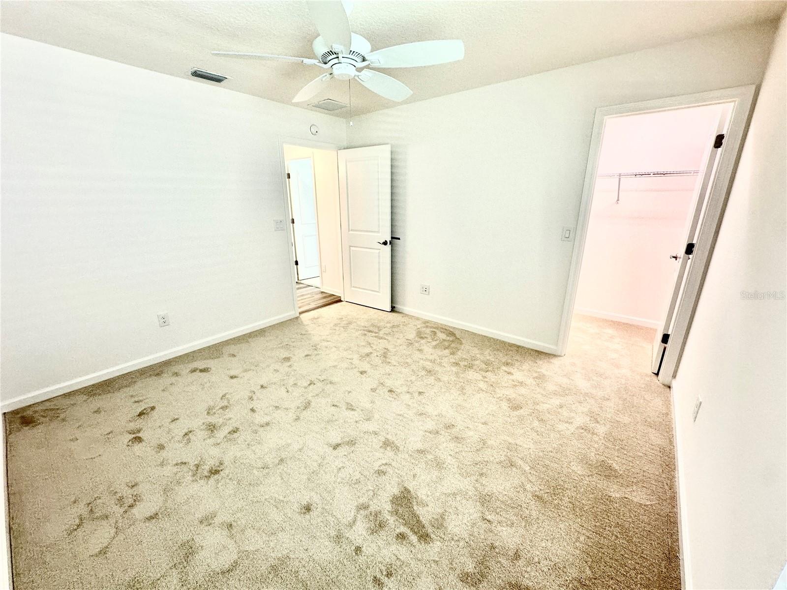 Image 13 of 45 For 799 River Oaks Circle