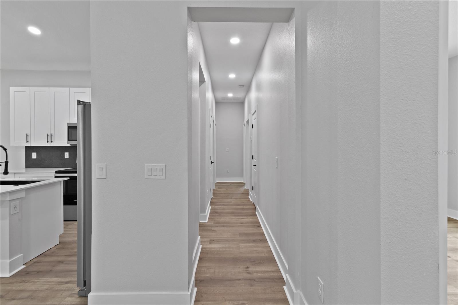 Image 14 of 41 For 13524 89 Street