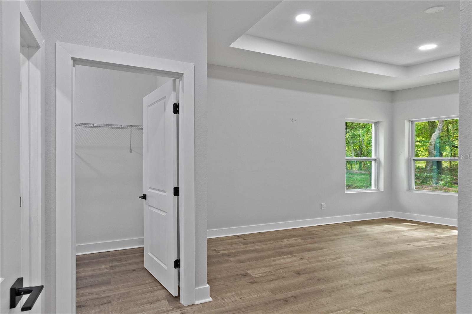 Image 27 of 41 For 13524 89 Street
