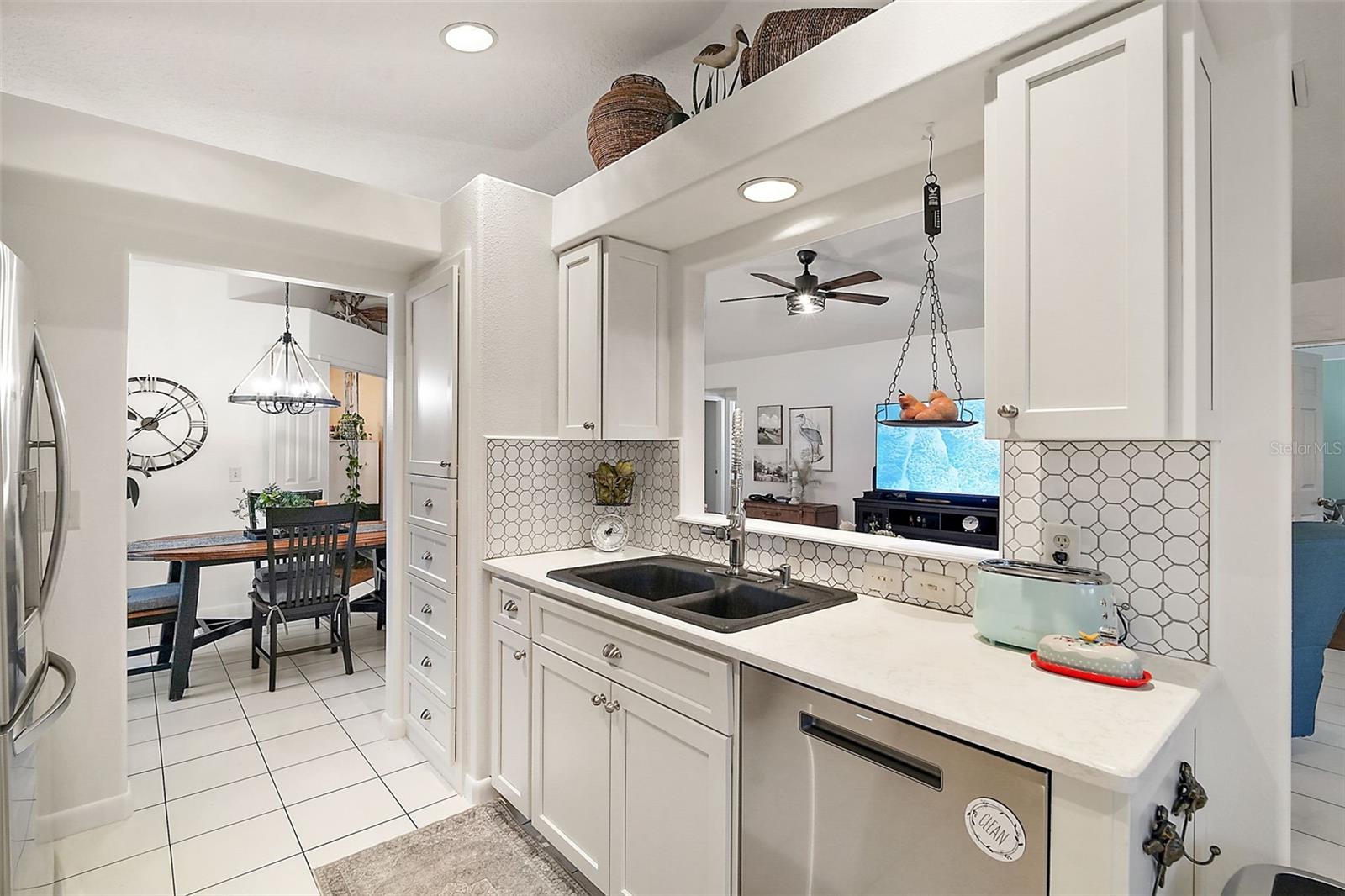 Image 15 of 25 For 1045 Meadowbend Drive