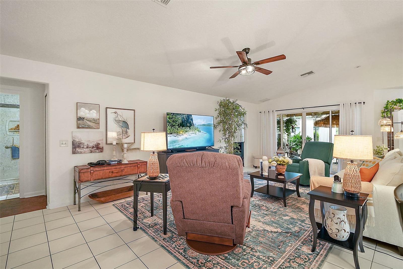 Image 8 of 25 For 1045 Meadowbend Drive