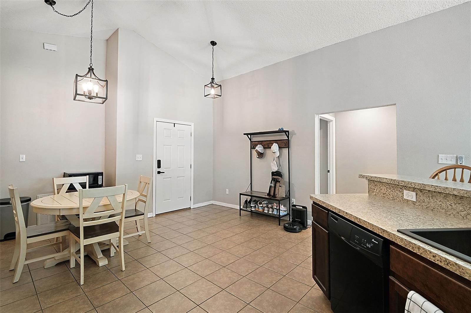 Image 8 of 32 For 136 Cataldo Way