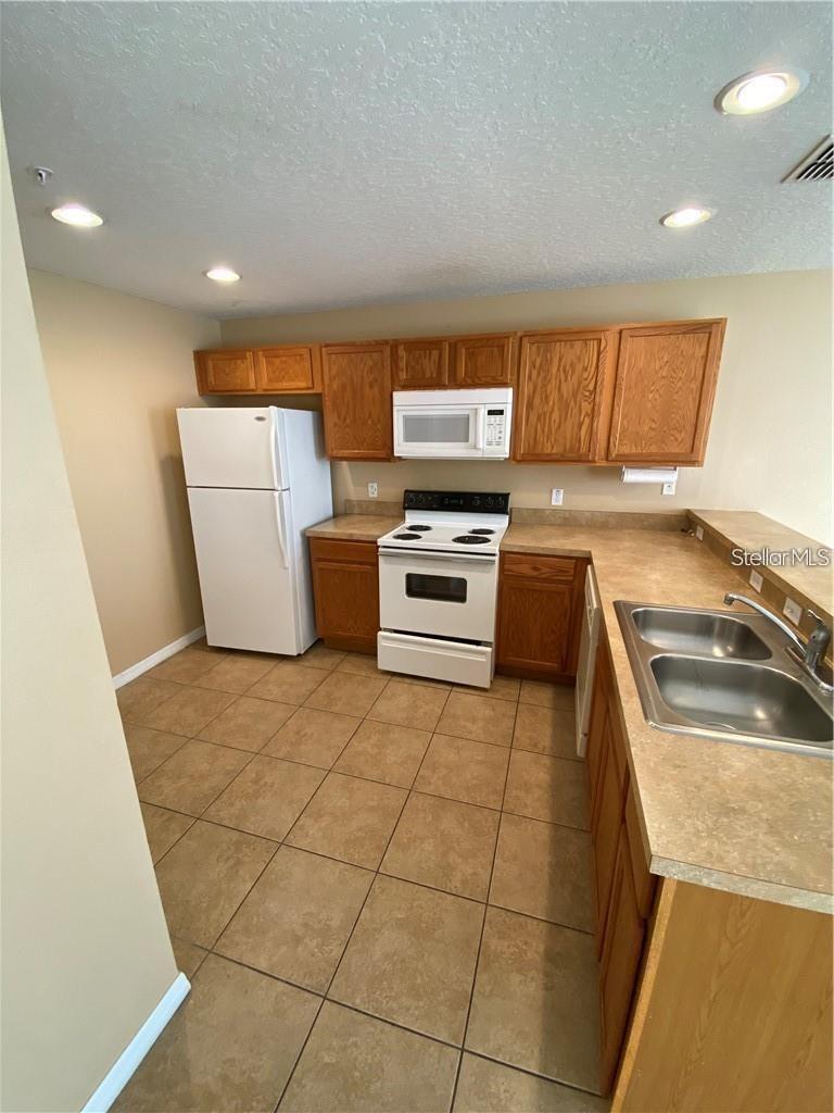 Image 7 of 22 For 10706 Corsican Street C