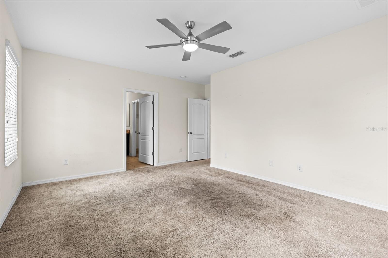 Image 21 of 42 For 2603 Summerglen Lane