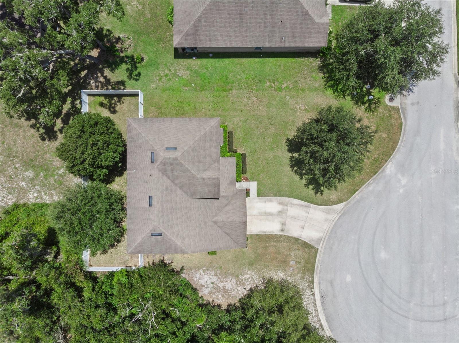 Image 26 of 42 For 2603 Summerglen Lane