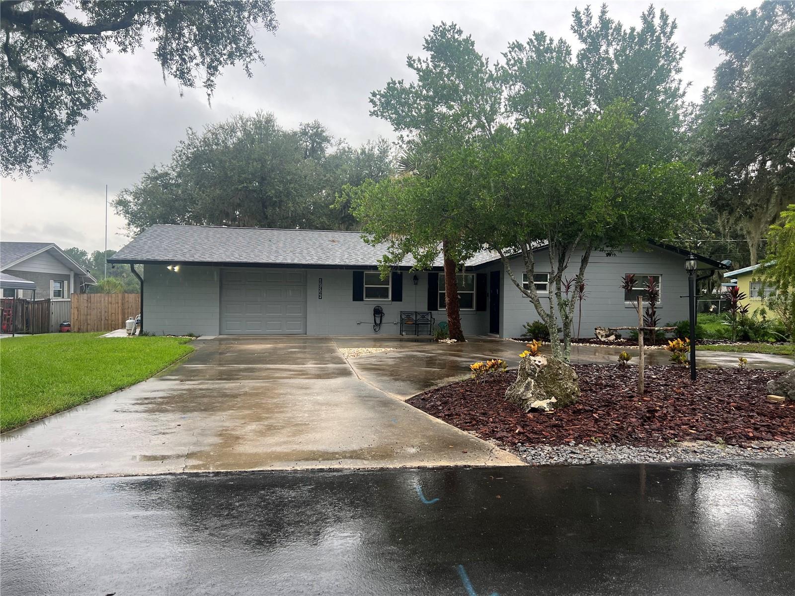 Details for 37345 Oak Lane, UMATILLA, FL 32784