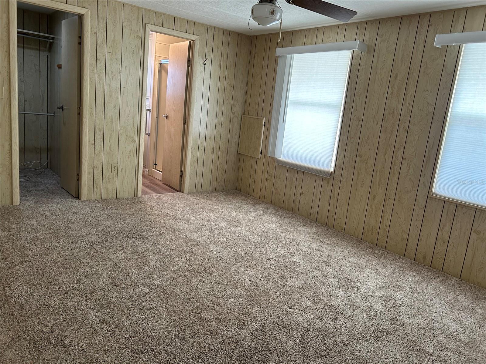 Image 10 of 12 For 1353 Windsor Street