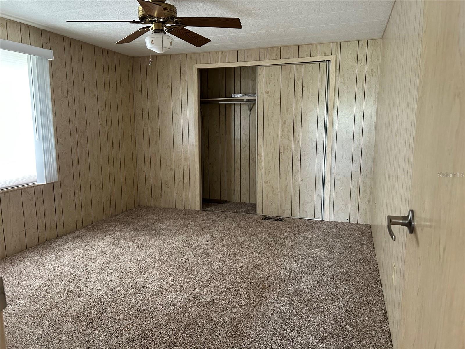 Image 8 of 12 For 1353 Windsor Street
