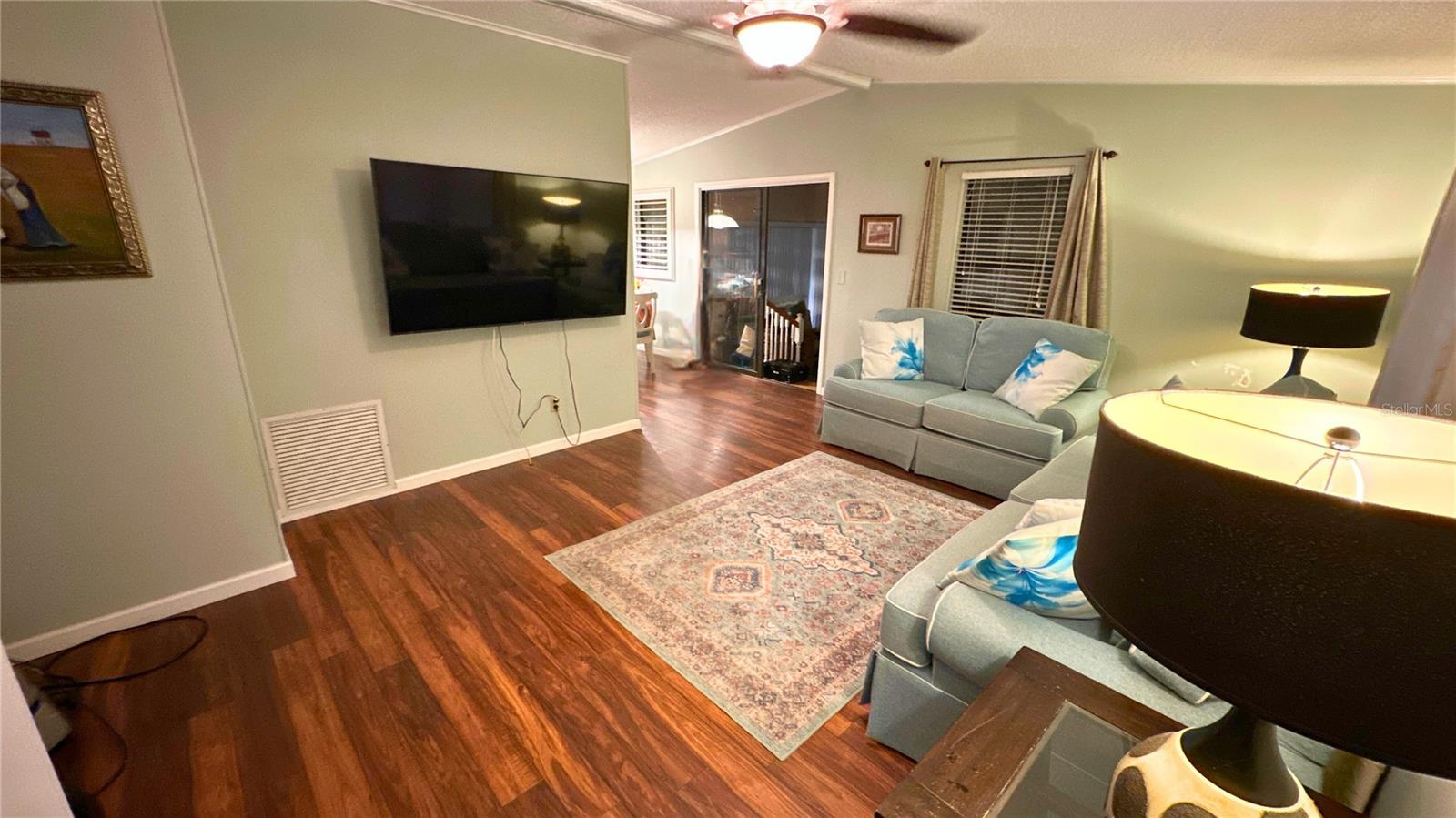 Image 10 of 25 For 908 Rose Lane