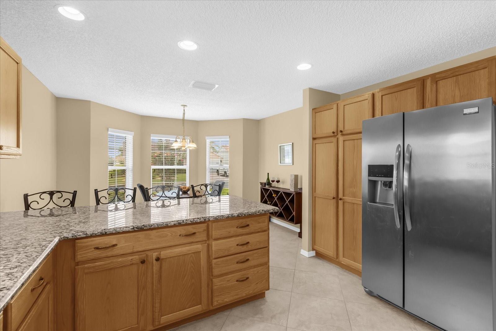 Image 16 of 38 For 859 Kline Street