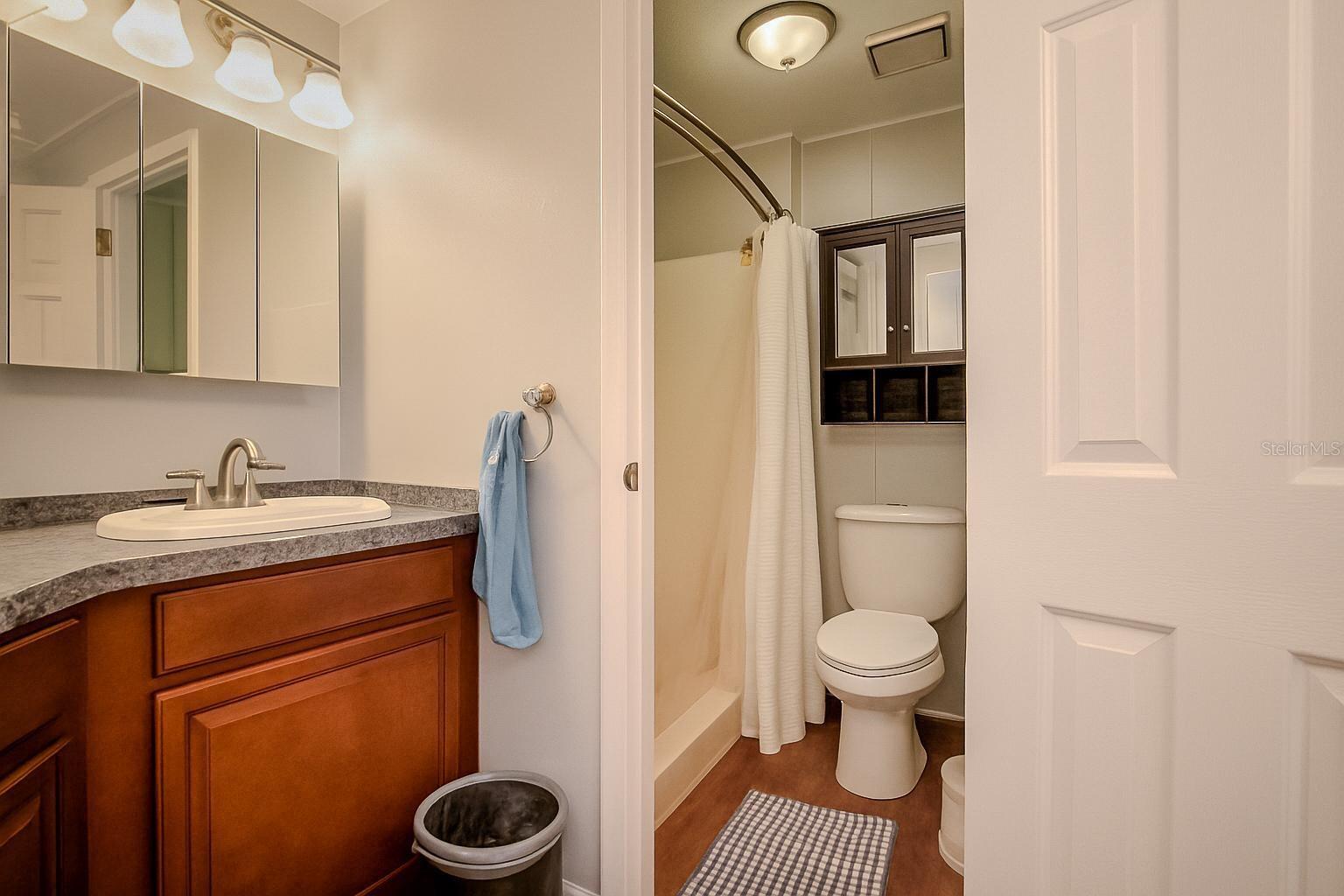Image 22 of 34 For 712 Carriage Lane
