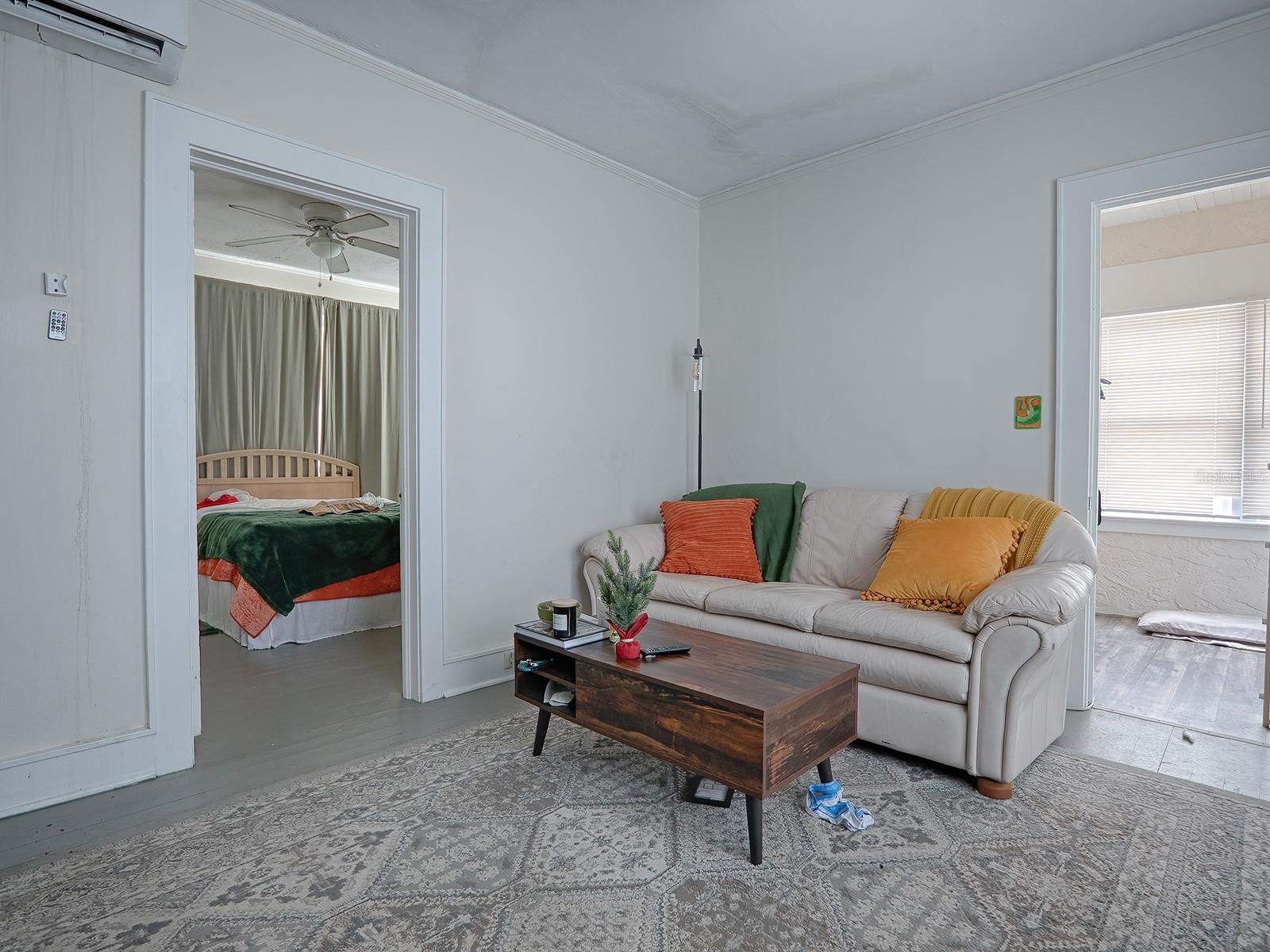 Image 18 of 49 For 426 Citrus Avenue
