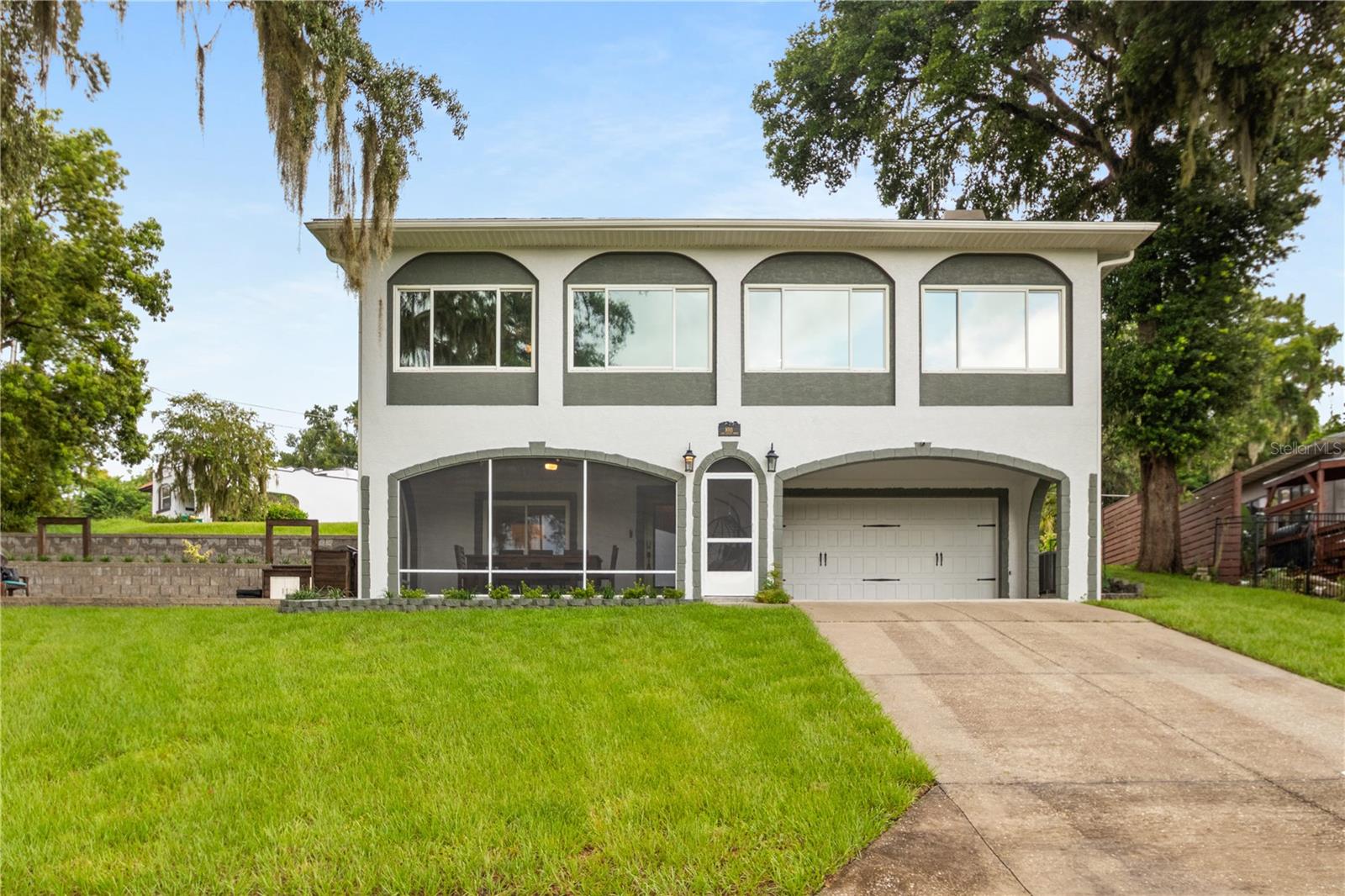 Image 2 of 41 For 1011 Lake Gracie Drive