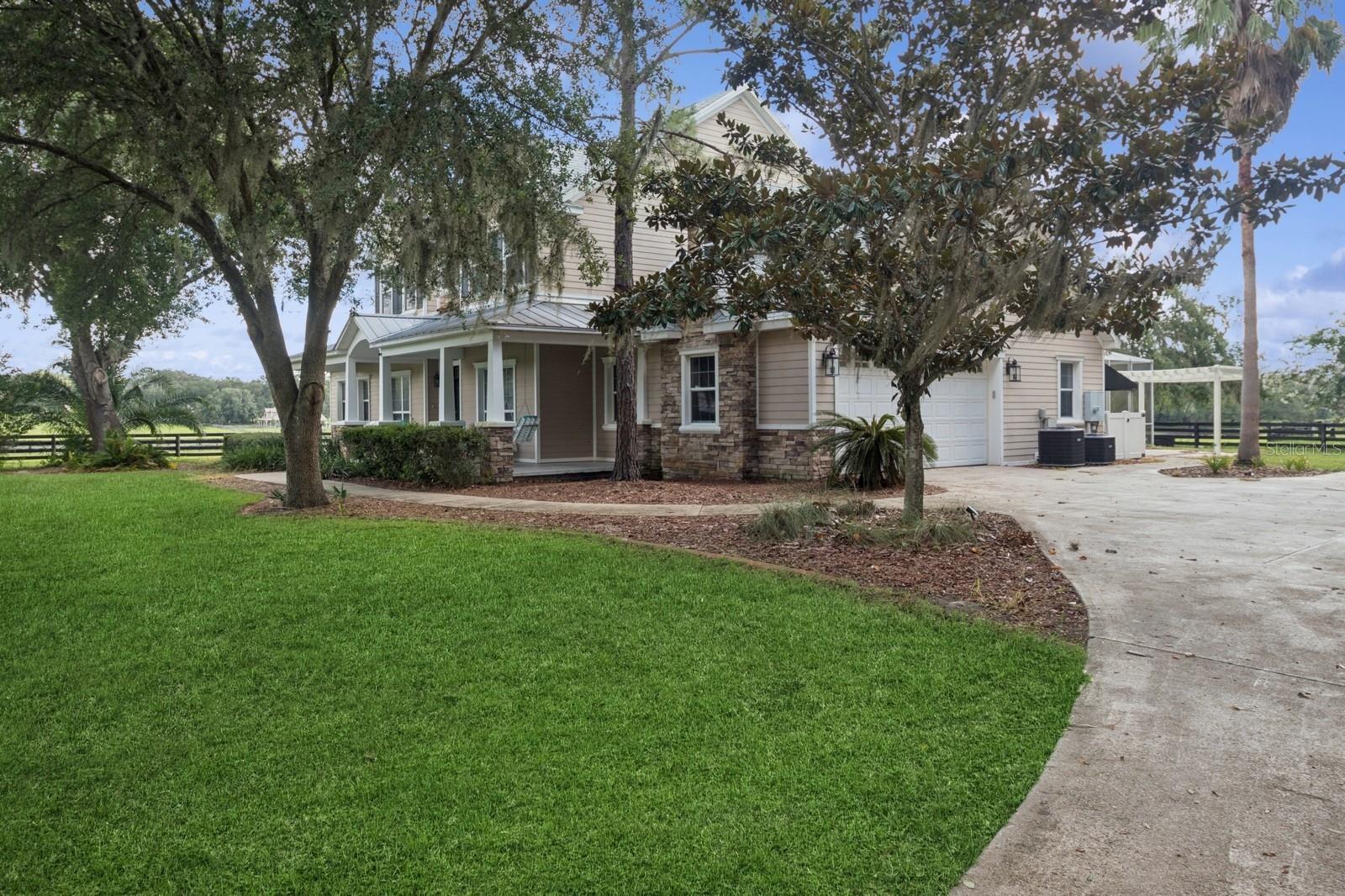 Image 4 of 82 For 35520 Timbertop Lane