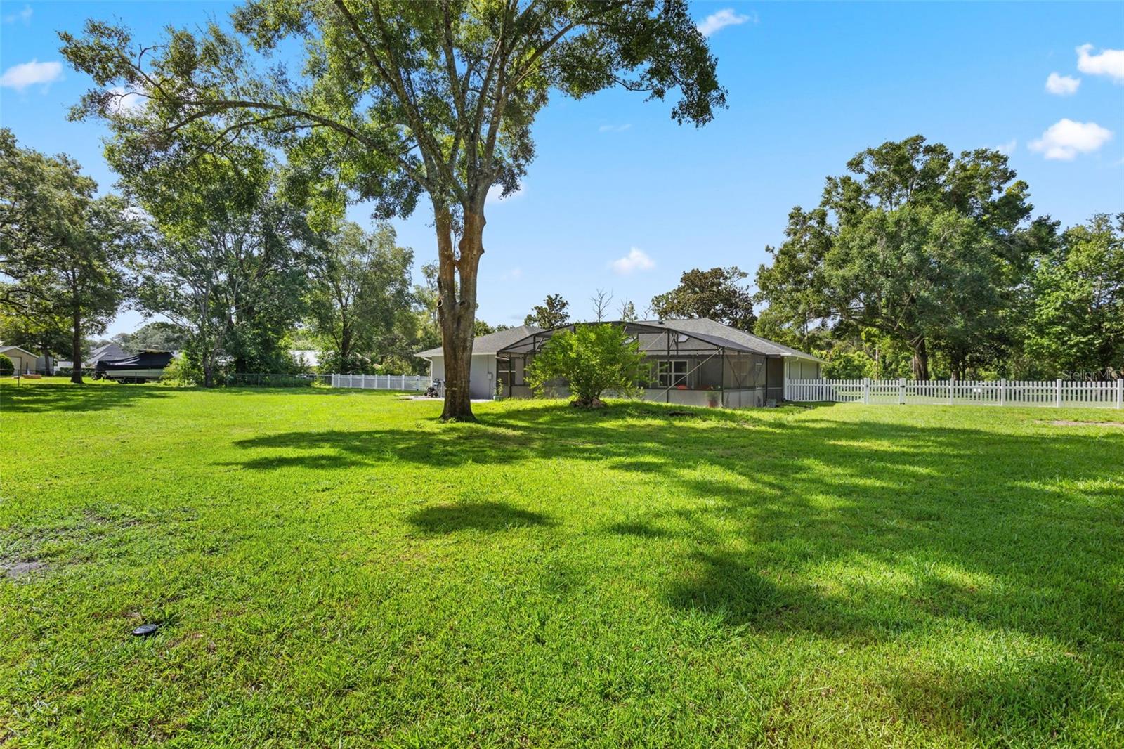 Image 48 of 61 For 423 Spring Hollow Boulevard