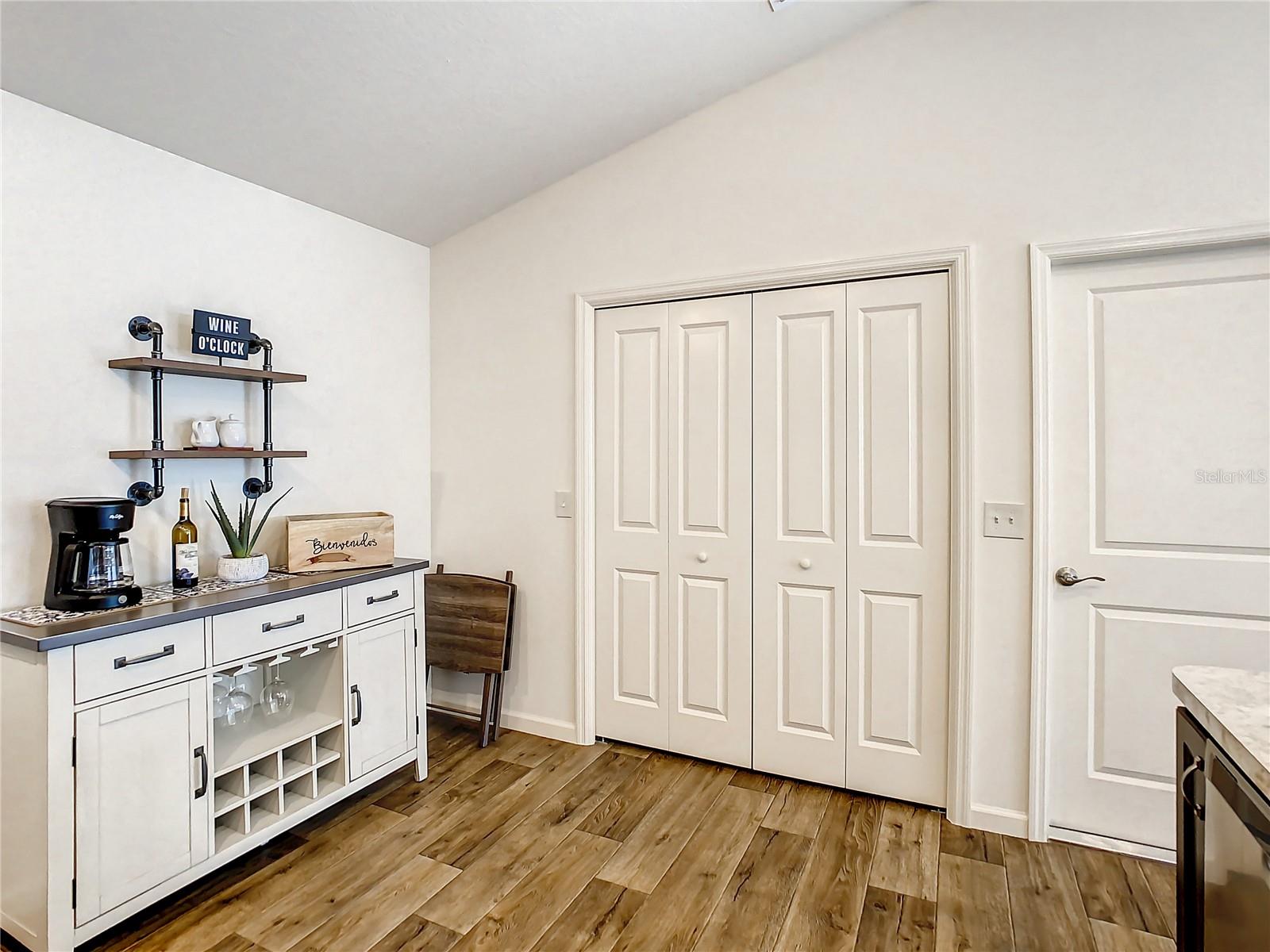 Image 17 of 39 For 2466 Soper Street