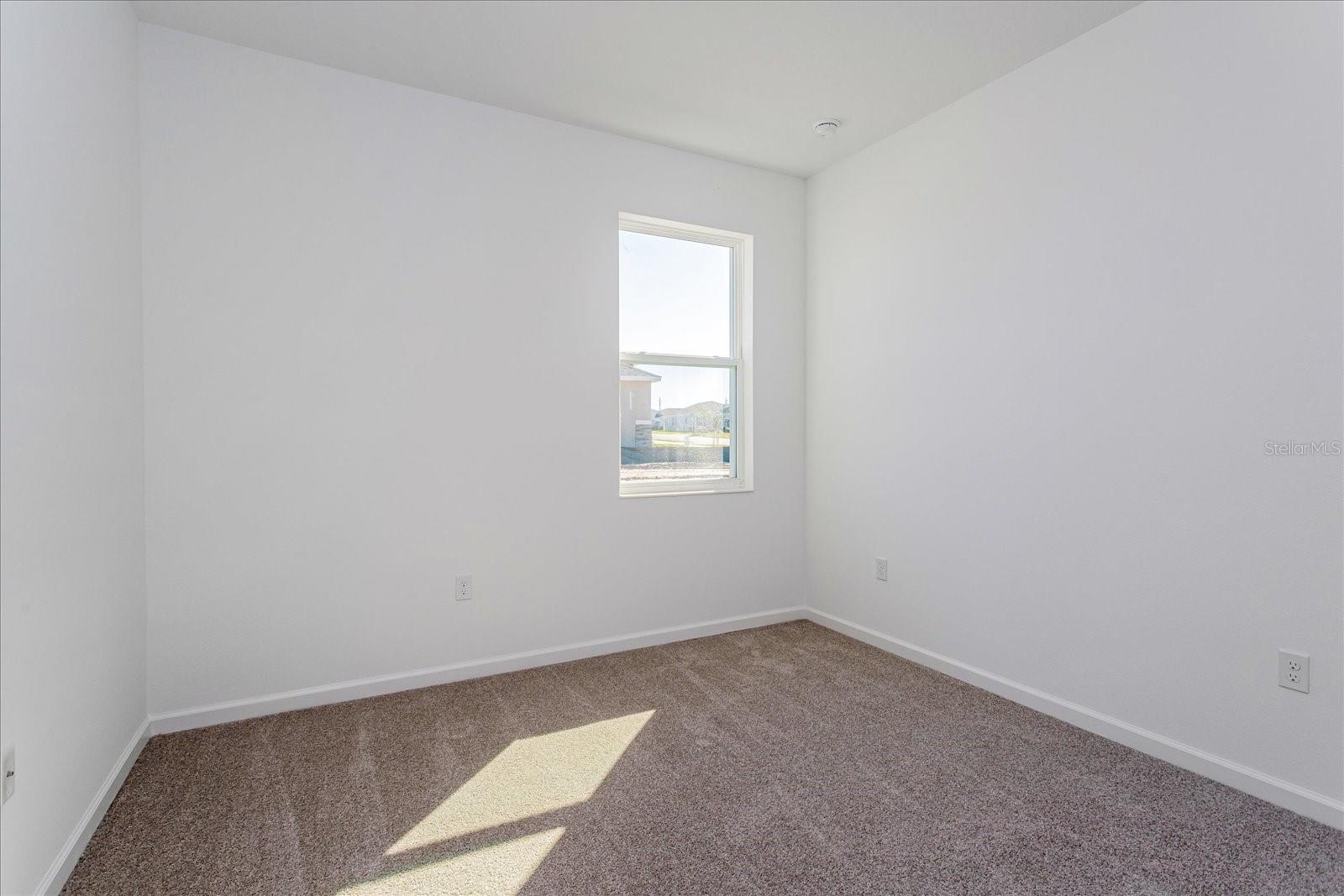 Image 13 of 16 For 752 Sunshower Drive