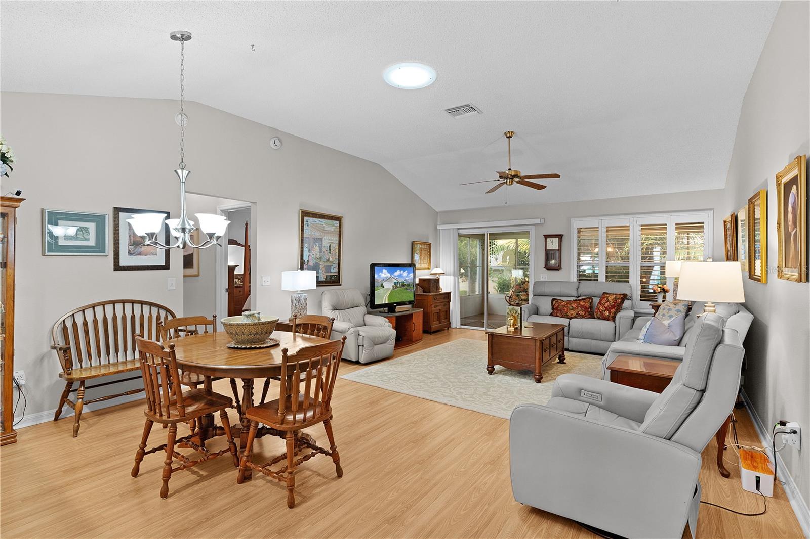 Image 14 of 40 For 17718 81st Wynstone Avenue