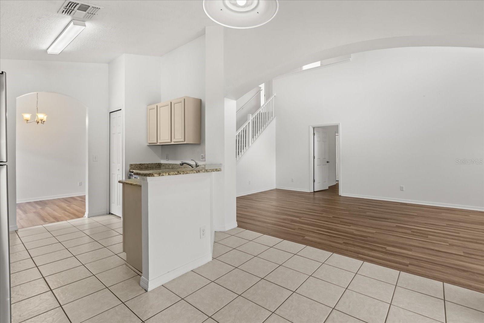 Image 10 of 62 For 149 Hypolita Avenue