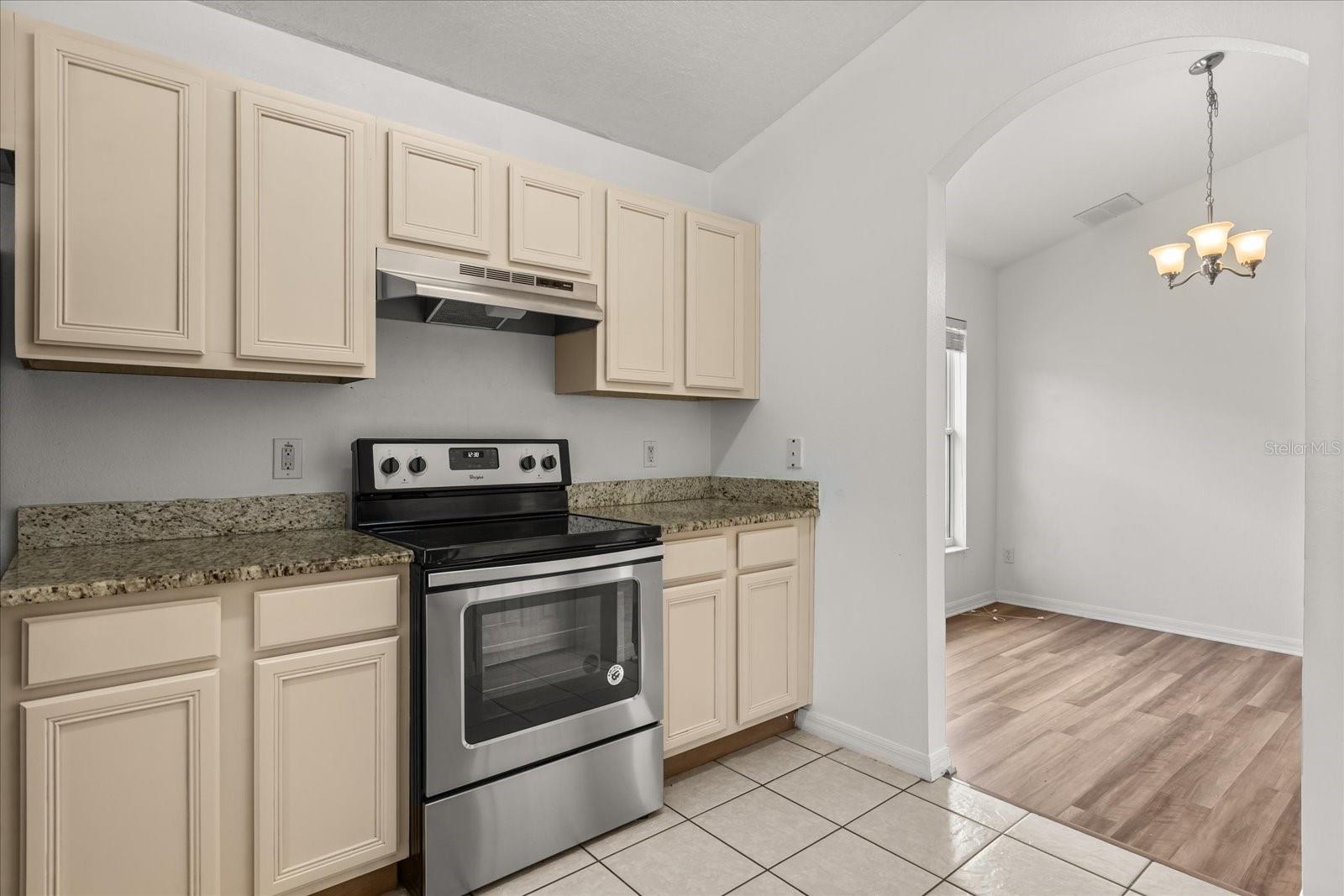 Image 14 of 62 For 149 Hypolita Avenue
