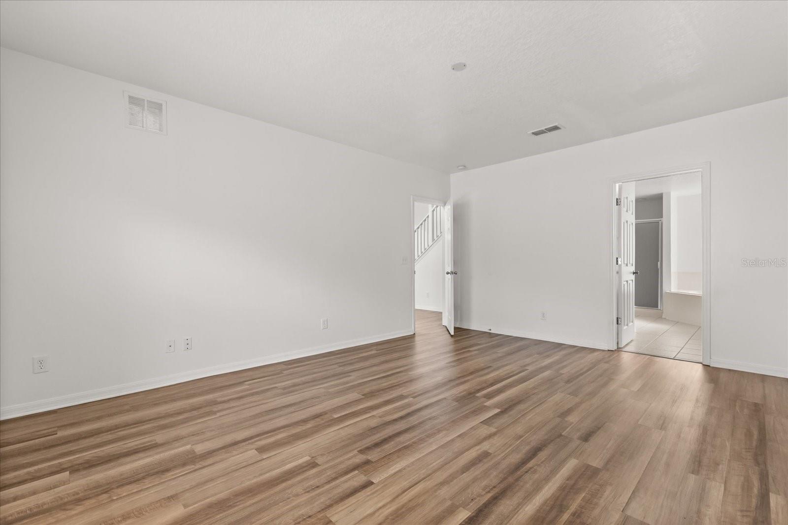 Image 19 of 62 For 149 Hypolita Avenue