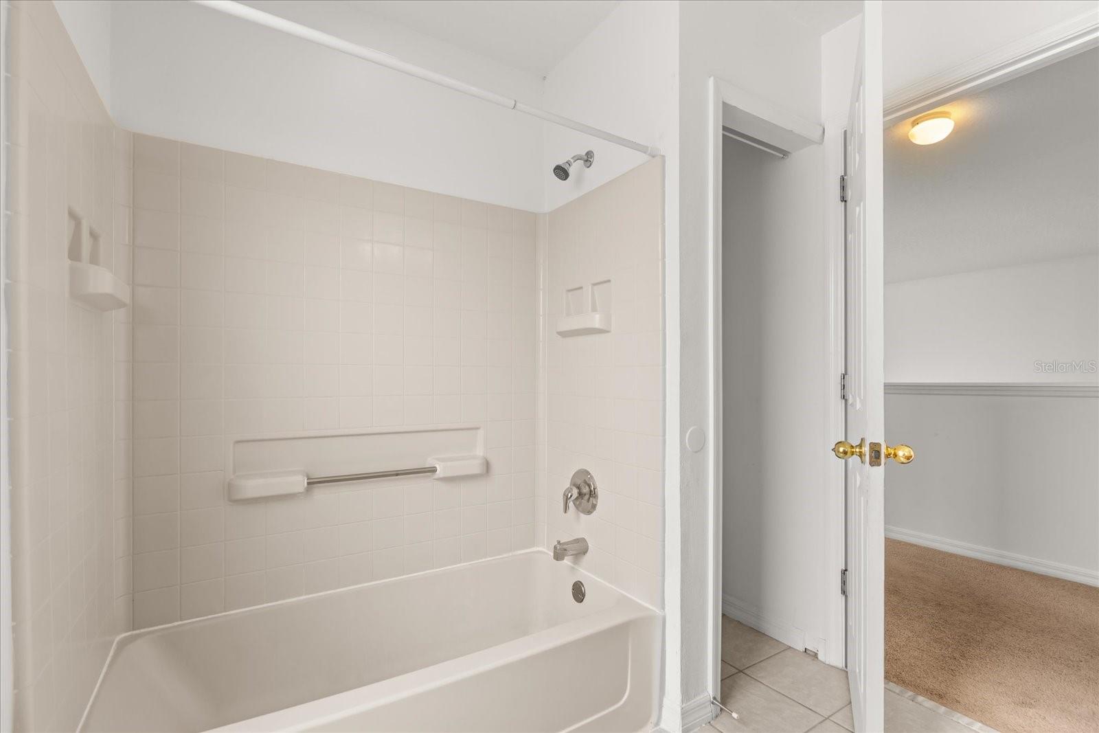Image 33 of 62 For 149 Hypolita Avenue