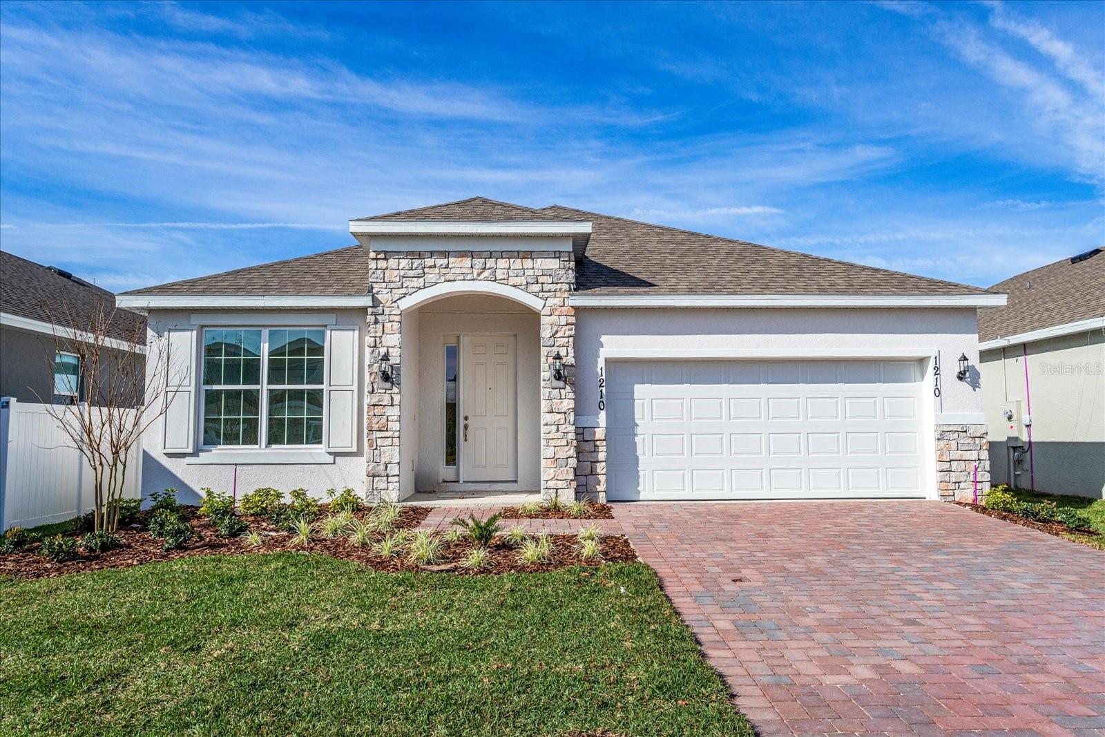 Details for 760 Sunshower Drive, LADY LAKE, FL 32159