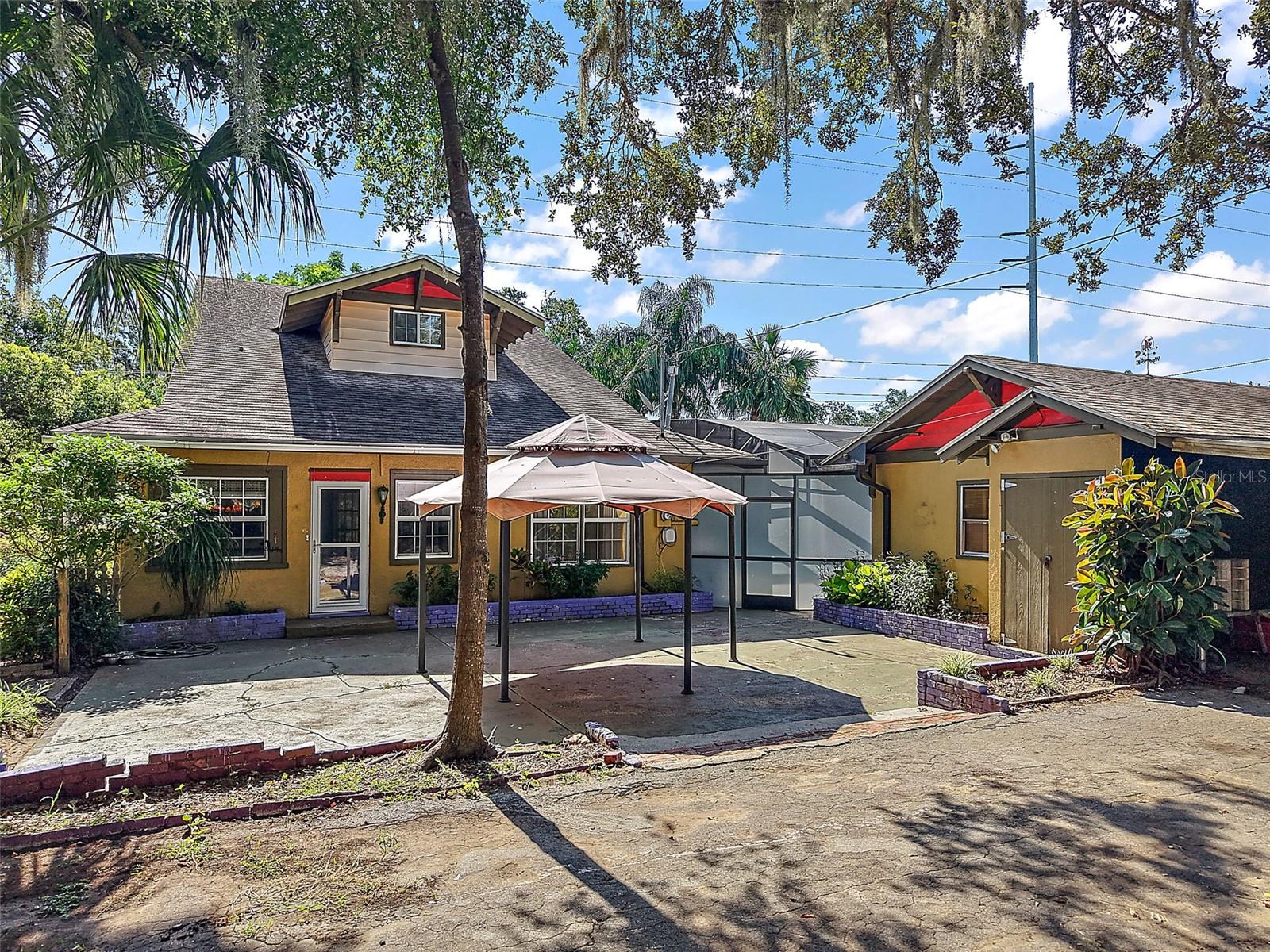 Image 11 of 55 For 150 Charlotte Avenue